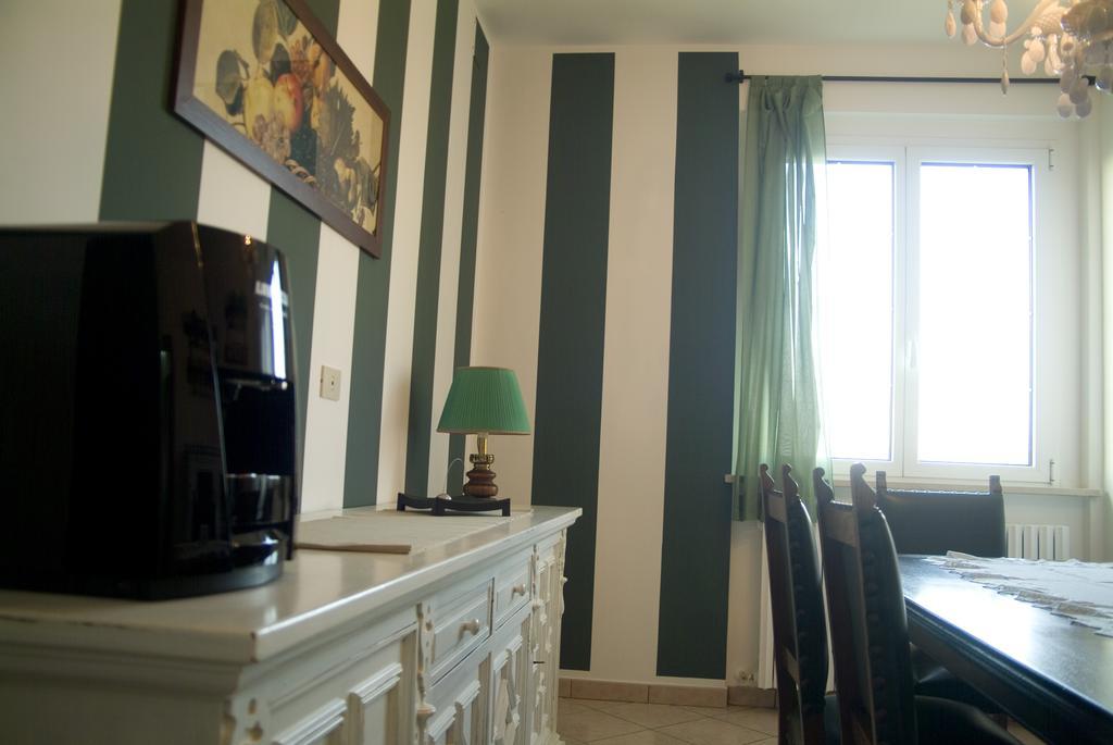 B&B A Casa Di Mael San Costanzo Exterior foto